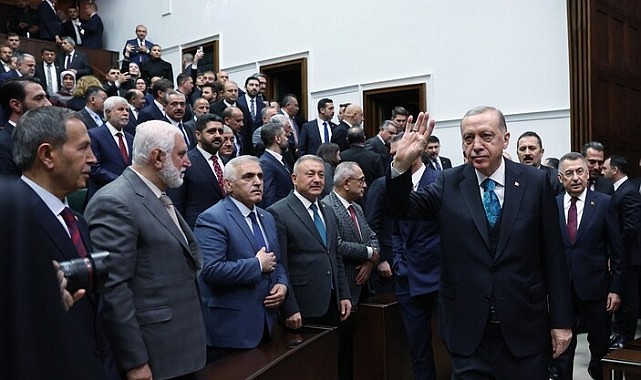 Cumhurbaşkanı Erdoğan’dan revizyon mesajı: Kabinede yeni isimler ve 3 dönem kuralı