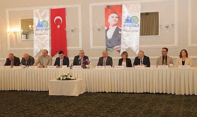 ARSİYAD 20. YAŞINA ÖDÜL TÖRENİ İLE GİRİYOR