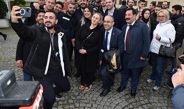 BURSA'DA STİCKER GÖZALTISI