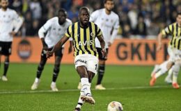 Derbide 10 kişi kalan Beşiktaş, geriye düştüğü maçta Fenerbahçe’yi yendi