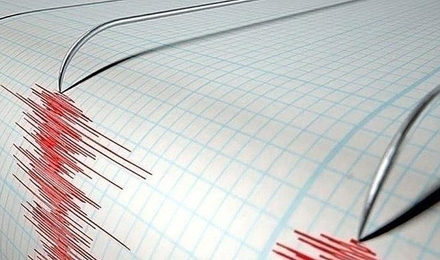 Elazığ’da 4.6 şiddetinde deprem! Sarsıntı çevre illerden de hissedildi