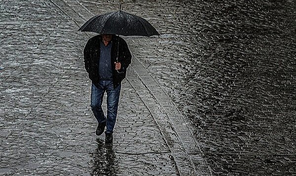 Meteoroloji’den İstanbul ve 26 il için sağanak uyarısı
