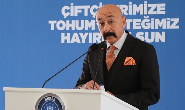 Büyükorhanlı çiftçiye silajlık mısır tohumu