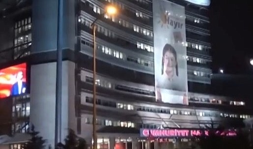 CHP Genel Merkezi’nin önünde “Kemal istifa” sloganları yükseldi