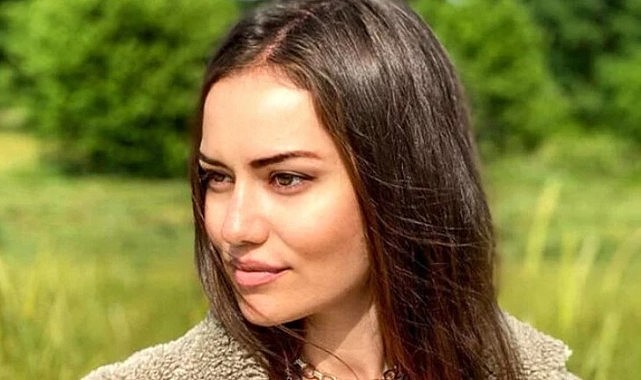 Fahriye Evcen eski formuna geri döndü