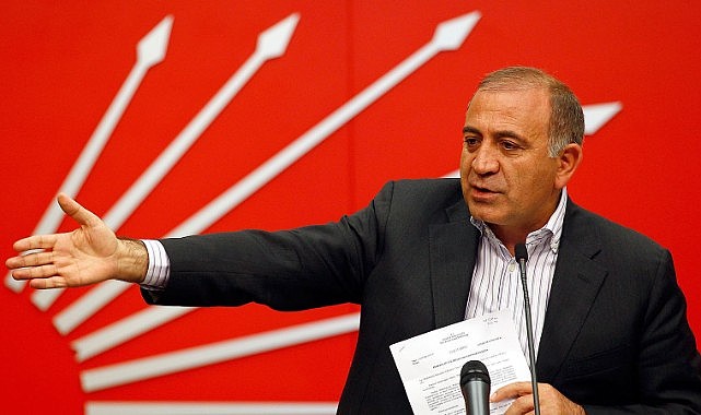 Gürsel Tekin’den adaylık açıklaması