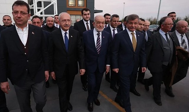 Karamollaoğlu: Meclis’te bir grup kurulabilmek için birtakım çabalar gösterilecek