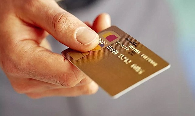 Kredi kartla ödemeler artıyor