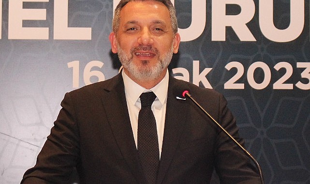 MÜSİAD Bursa Şubesi Başkanı Alparslan Şenocak, Cumhurbaşkanlığı seçim sonuçlarıyla ilgili bir değerlendirme yaptı.