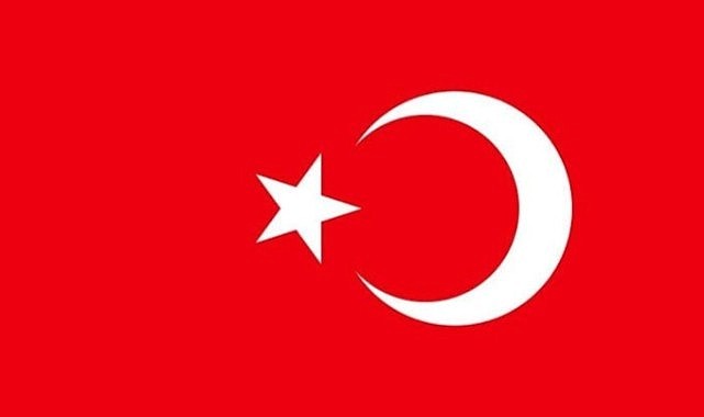 ”Zafer Partililer, Sosyal Medyada ‘Ters Bayrak Akımı’ Başlattı: Nedir Bu Ters Bayrak”