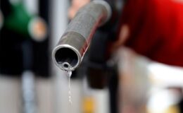 Akaryakıta üçlü zam!