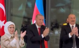 Aliyev, Azerin’in Çırpınırdın Karadeniz şarkısını ayakta alkışladı