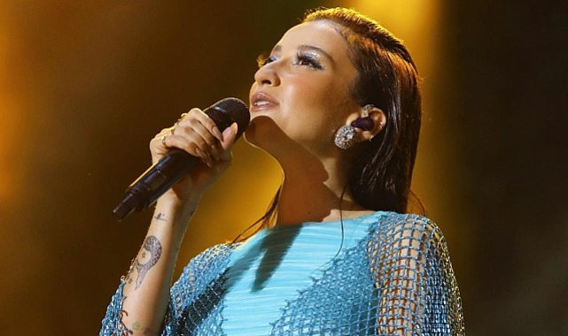 Melike Şahin'in Bursa konseri iptal edildi