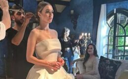 Melis Sezen’den gelinlik paylaşımı