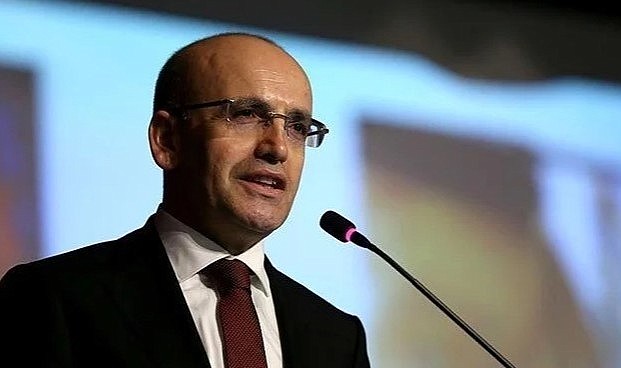 Bakan Mehmet Şimşek, BAE’nin ardından şimdi de Katar’a gidiyor