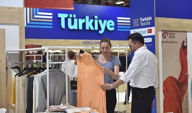 Bursalı Tekstilciler İhracat İçin Fransa’da