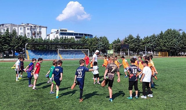 Orhangazi Belediyesi Yaz Spor Okulları Kapsamında 1750 Öğrenciyi Sporla Buluşturuyor