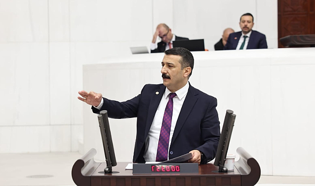 İyi Partili Selçuk Türkoğlu, şimdi de Ak Parti’nin seçim vaatlerini sorguladı!