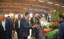 Başkan Dündar, pazarcı esnafını yalnız bırakmıyor