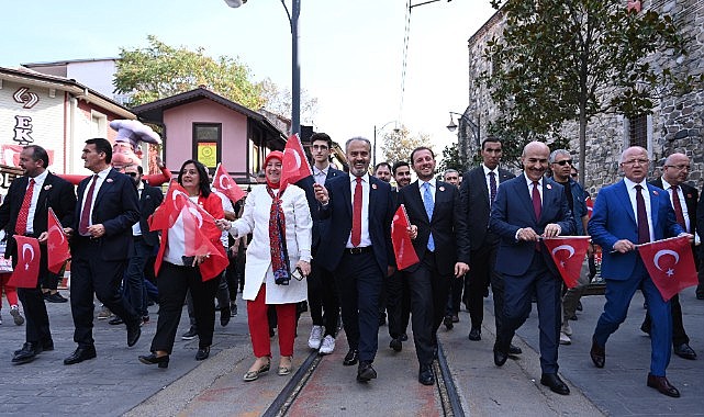 Bursa’da Cumhuriyet coşkusu