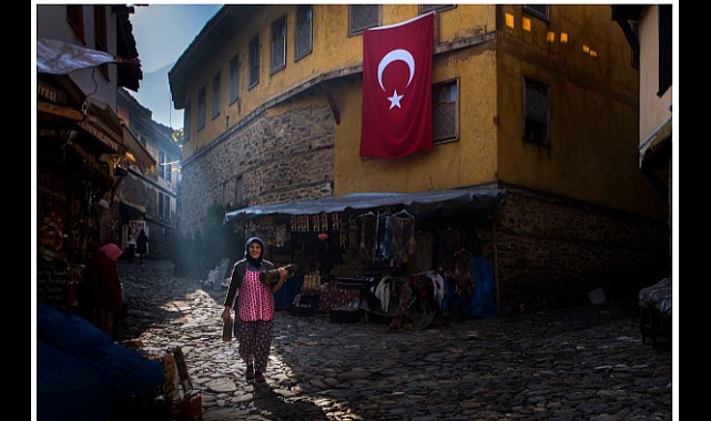 Fotoğraf sanatçılarından ‘Bayrak’ resitali