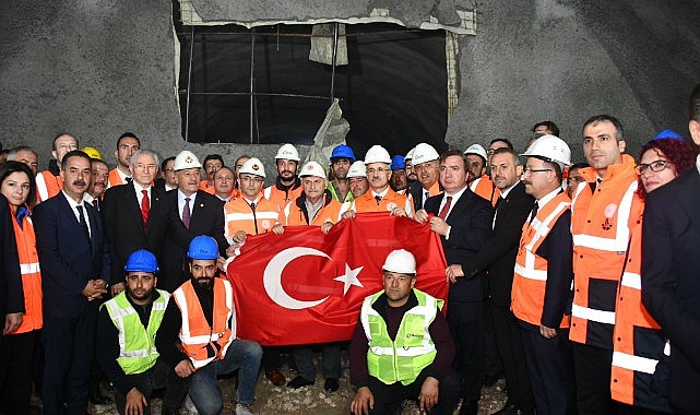 ULAŞTIRMA VE ALTYAPI BAKANI ABDULKADİR URALOĞLU ERZİNCAN’DA