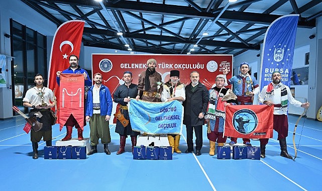 Şampiyonluk için hedefi 12’den vurdular