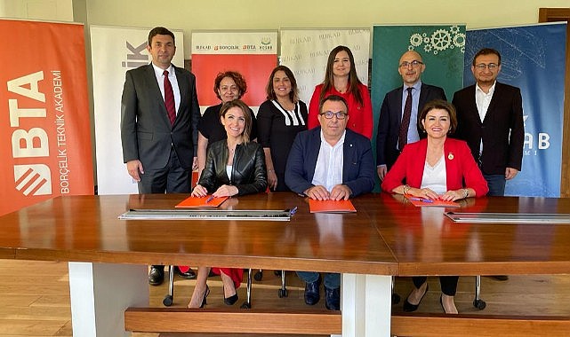 Sanayiye kadın eli değecek