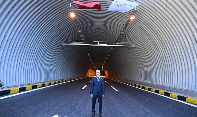 Yenilenen Bolu Dağı tüneli hizmete girdi