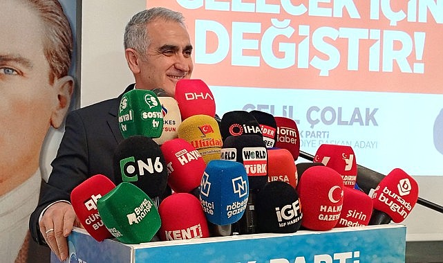 Ak Parti Nilüfer Belediye Başkan Adayı Celil Çolak, projelerini anlatıyor