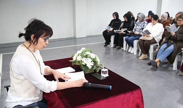 Nilüferli kadınlar bu kez Ayşen Işık’ı ağırladı