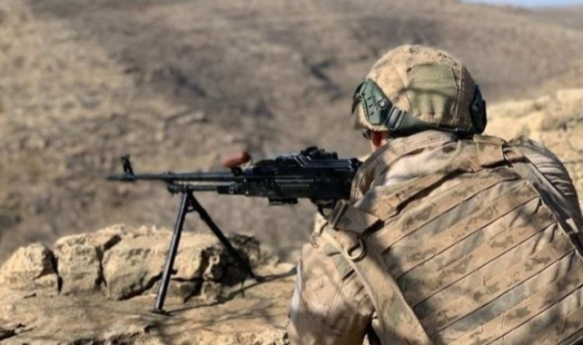 Pençe Kilit bölgesinde 4 terörist etkisiz hale getirildi