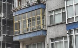 27 yatak koyup, yabancı uyruklulardan 3’er bin lira almış! Ev sahibine şok
