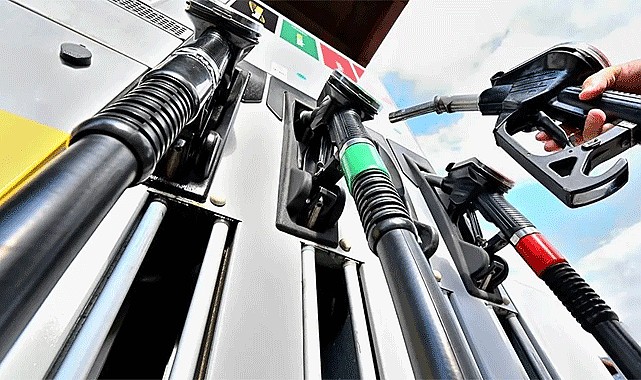 Akaryakıta çifte zam!