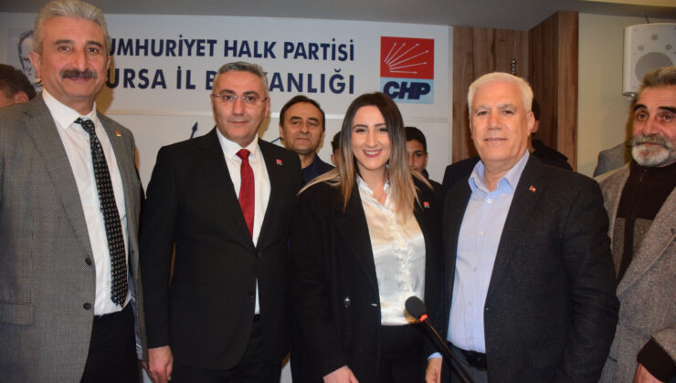 CHP Bursa’ya Gelecek Partisinden katılan 750 yeni üye için tören