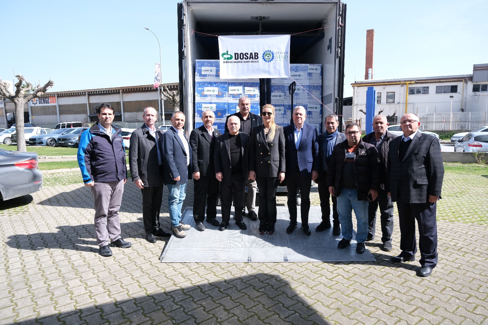 DOSAB ve DOSABSİAD'dan ihtiyaç sahiplerine yardım eli