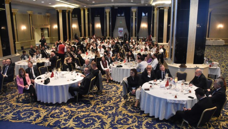 GESİAD, iftar sevincini paylaştı