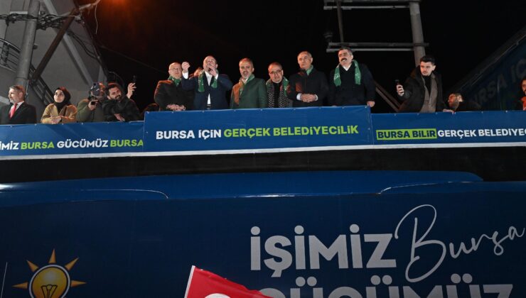 Hacivat Mahallesi’nde Aktaş’a heyecanlı karşılama