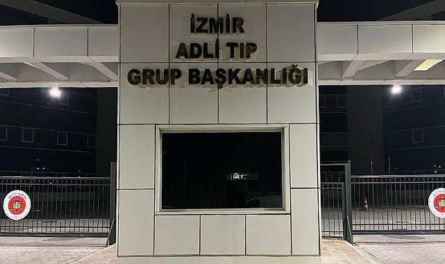 Otomobilde öldürüp cesediyle saatlerce tur attılar