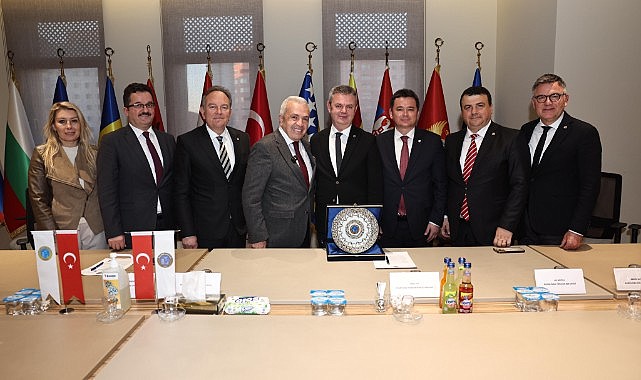 Şadi Özdemir: Nilüfer’de yeni bakış açılarına ihtiyaç var