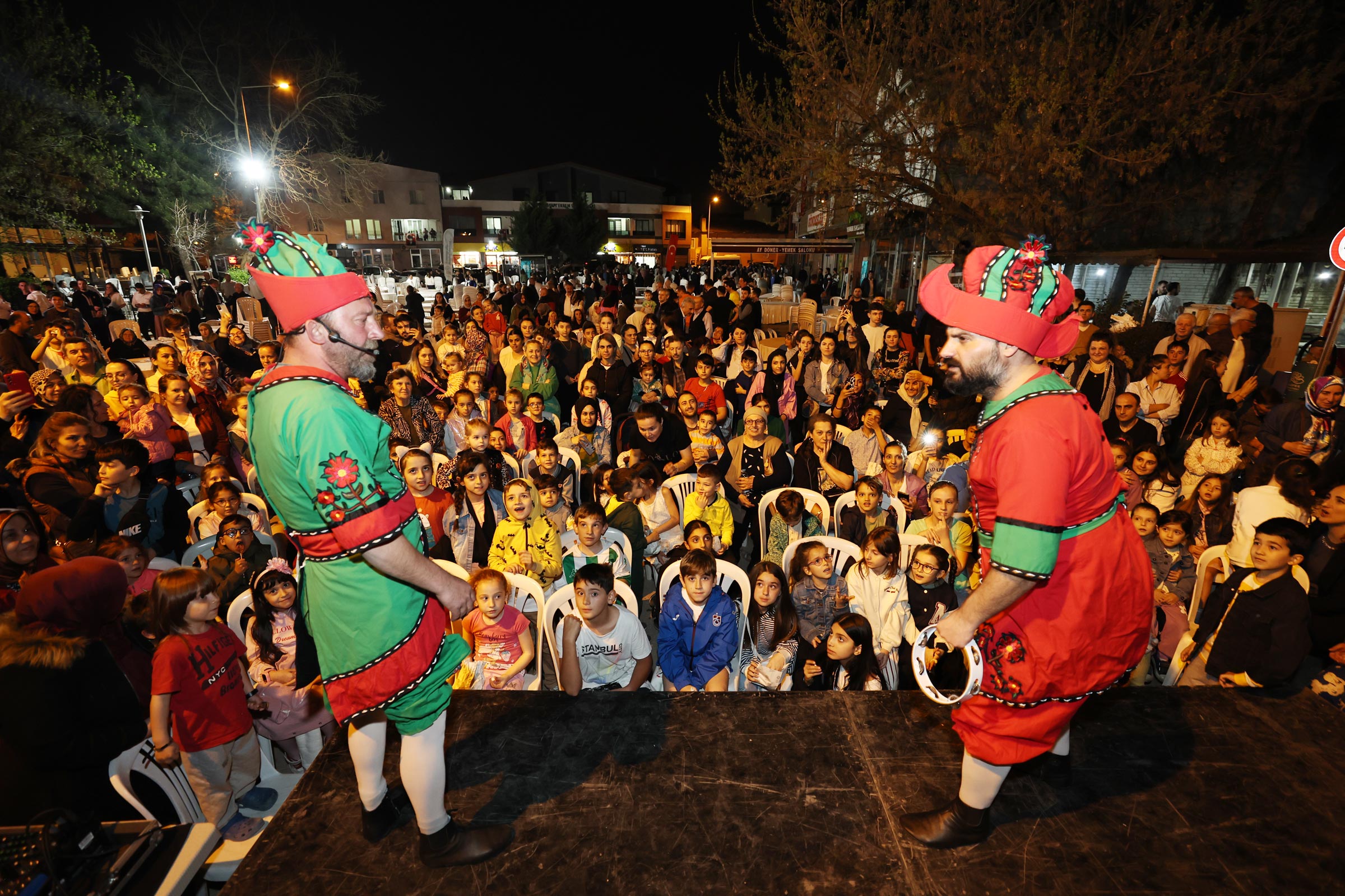 Bursa Özlüce’de 5 bin kişi iftarda buluştu