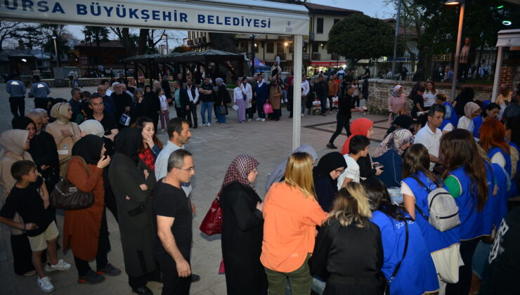 YASAV’ın iyilik melekleri Ramazan’da da iş başında