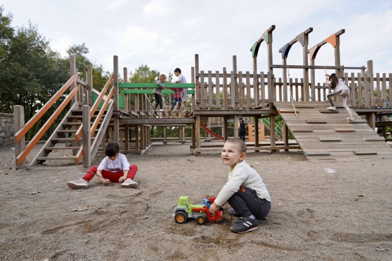 Yıldırım'da çocuk olmak varmış