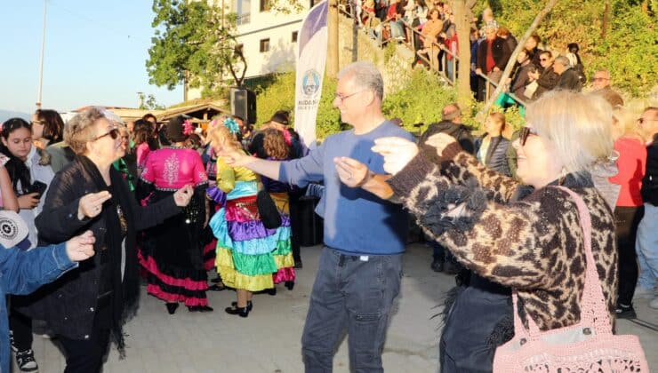 Baharın gelişi Mudanya’da coşkuyla kutlandı