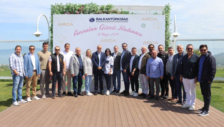 BALKANTÜRKSİAD’DAN Anneler günü kutlaması