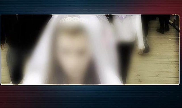 Biri 14, biri 15 yaşında! Bir il bu düğünü konuşuyor