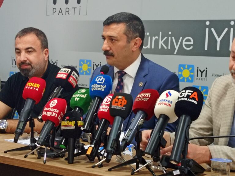 İYİ Parti Milletvekili 1 yılın hesabını verdi