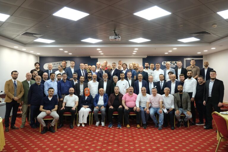 Murat Ülker, Müstakil Düşünceler Konferansı’na Konuk Oldu