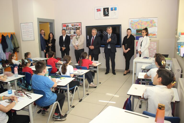 Özel Bursa kültür okullarına Bakanlık ziyareti