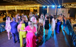 Bursa BUSADER’den sezona renkli veda